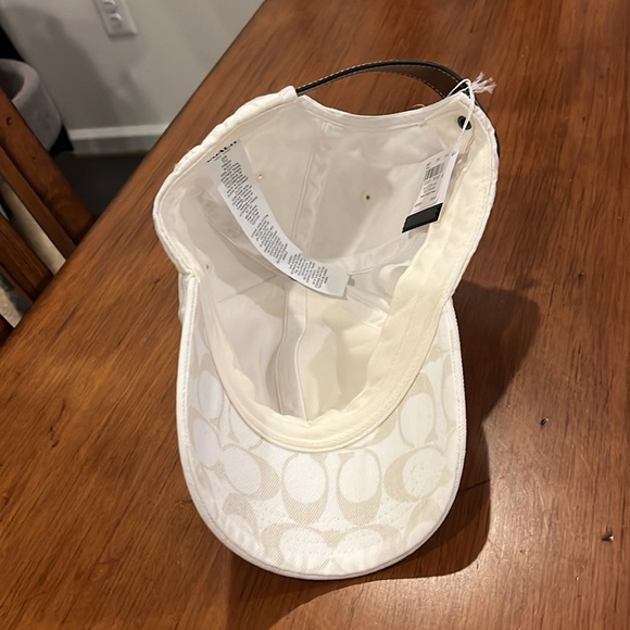 Coach New York Signature Ball Cap Hat Chalk new strap back - Picture 8 of 11